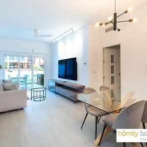 https://homity-granada-beach-golf-marina-golf.es-andalucia.com